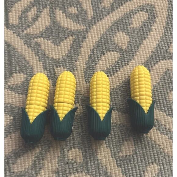 Corn on Cob Corn Holders Skewers 8 Interlocking Set of Four Yellow Green - Picture 5 of 8